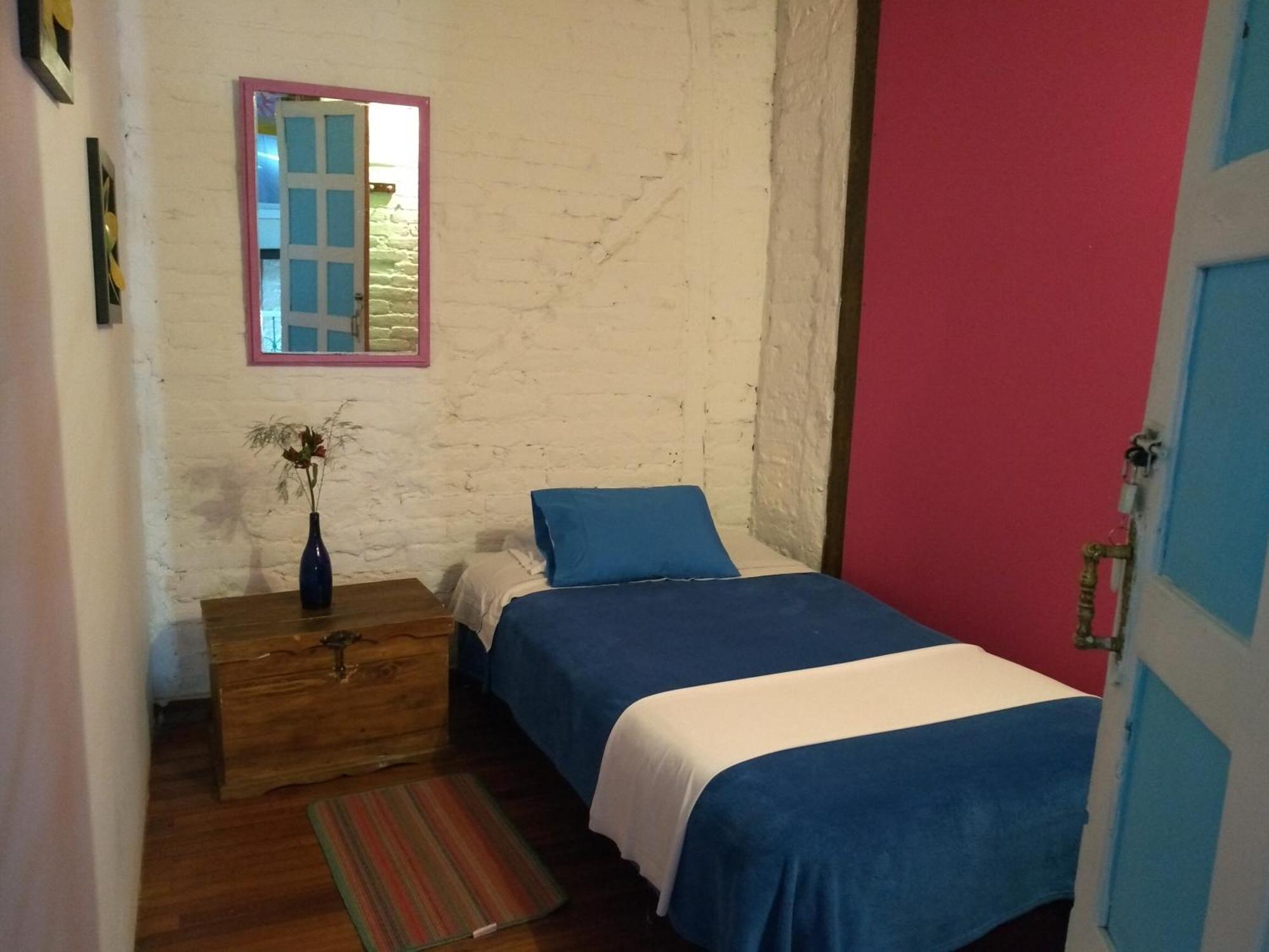 Lima Limon Candelaria Hostel Bogota Exterior photo